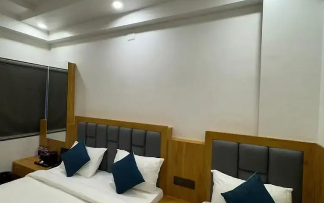 Hotel The Premier Dwarka