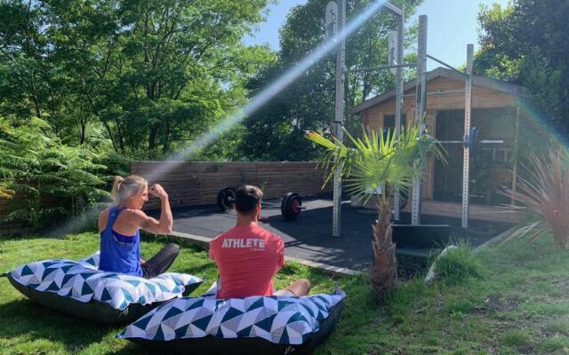 La Wodapalousa, Surf & Crossfit Guesthouse, 800m from Beach
