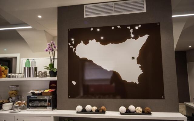 Etnea 454   Catania Luxury Rooms