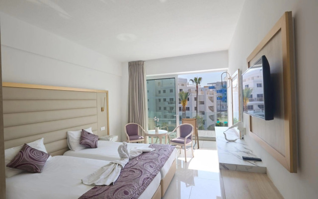 Tsokkos Protaras Hotel