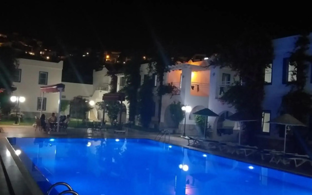 Paradise Apart Hotel