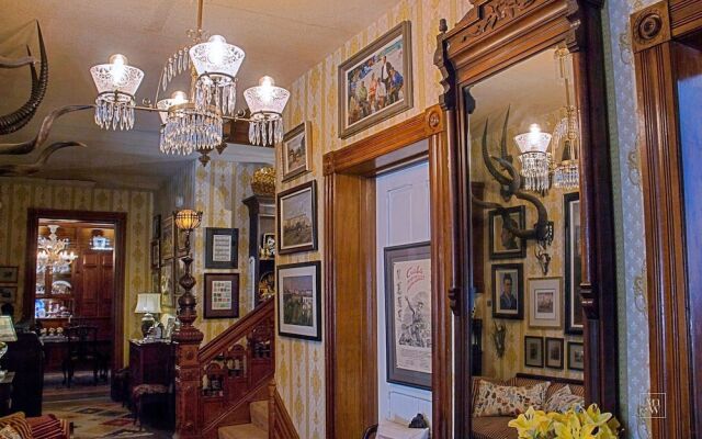 The Dolon House Bed and Breakfast