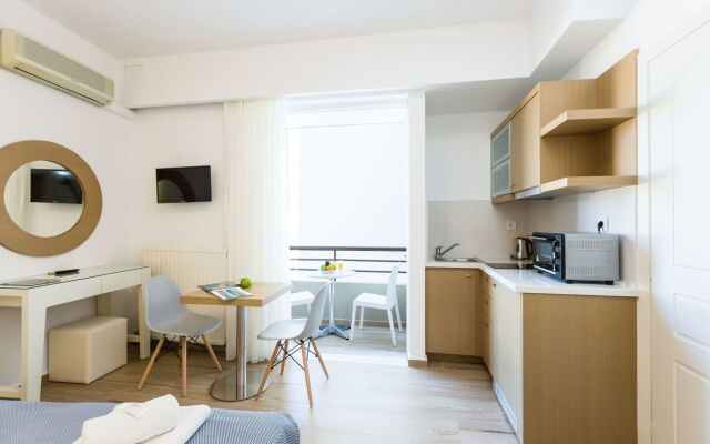 Eltina Hotel