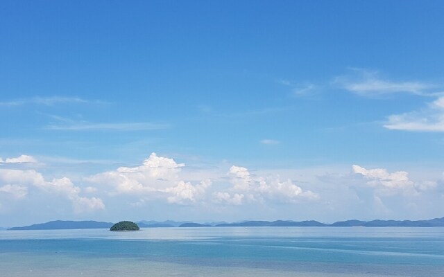 8IK88 Phuket - Adults Only