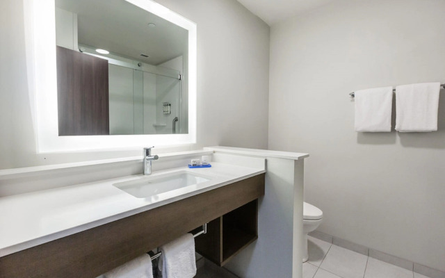 Holiday Inn Express Hotel & Suites Edmonton South by IHG