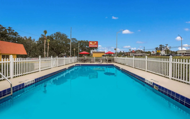 Econo Lodge