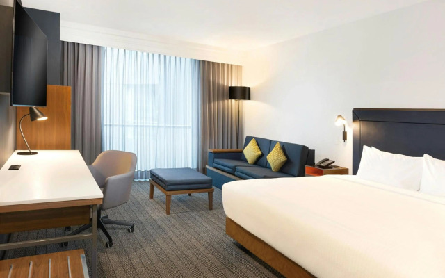 Courtyard Mexico City Airport