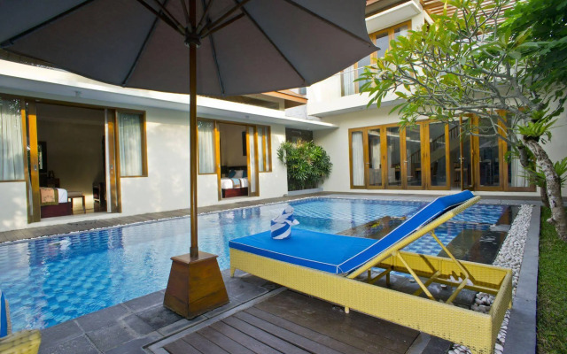 Villa Travis