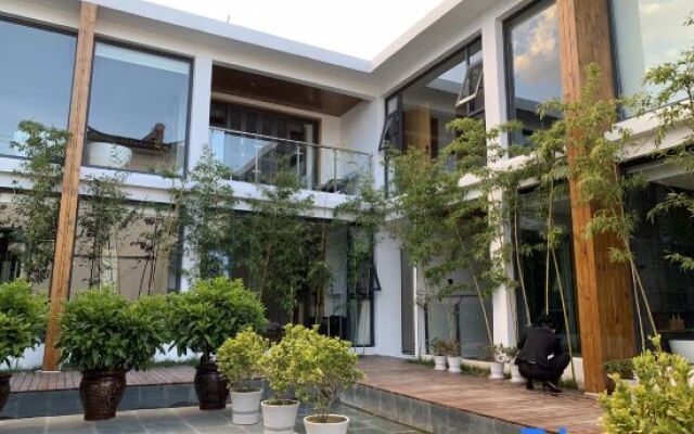 Travel Set Light luxury Hotel