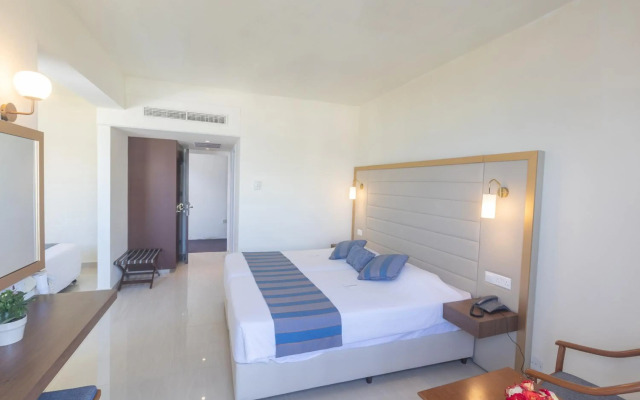Iliada Beach Hotel