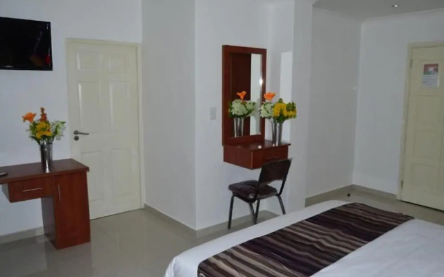 Royal Ushaka Hotel Seaview