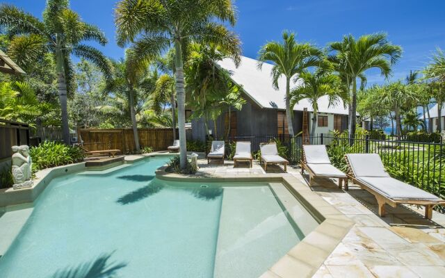 Pure Magnetic Villa 2