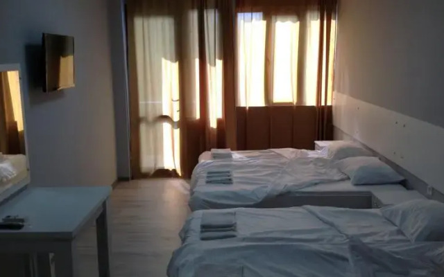 Inn On Agmashenebeli 288