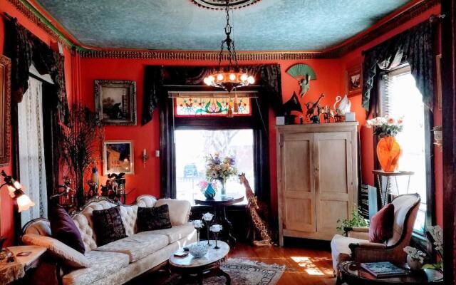 1812 Overture B&B