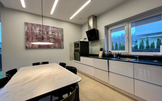 Family Vacation 3BR Home, By Cohost