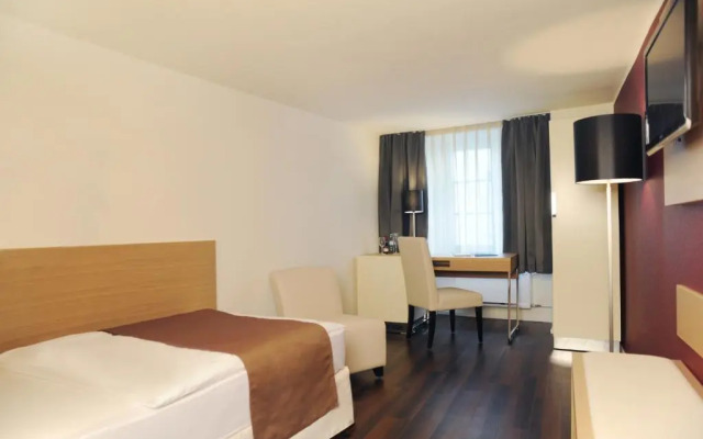 Hotel Goldener Knopf