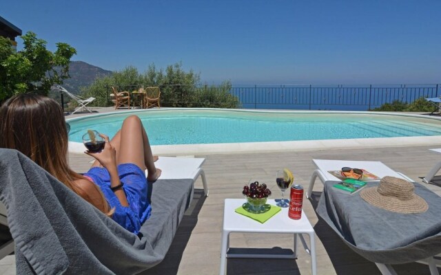 Villa Il Basto 8 in Cefal