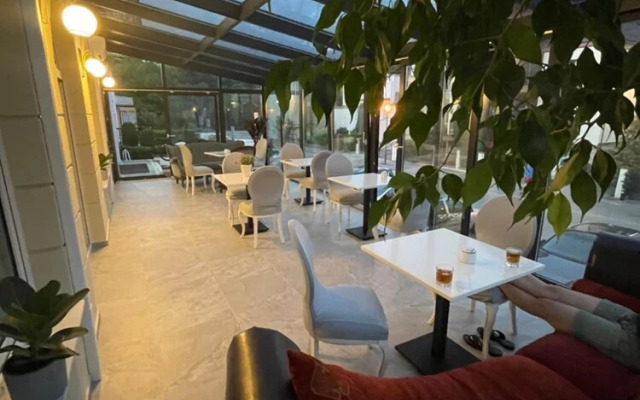Moris Boutique Beach Hotel