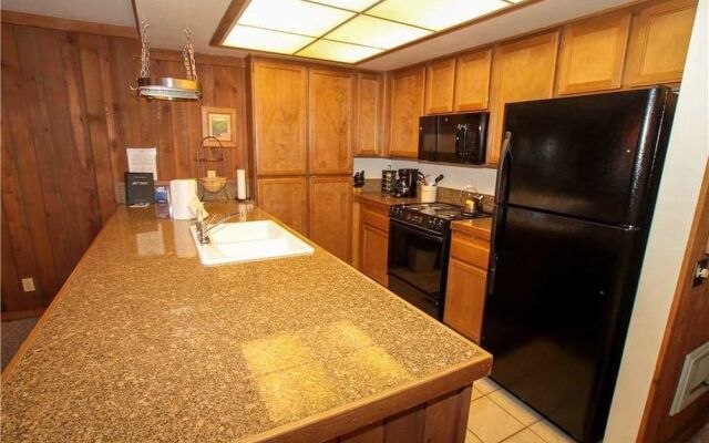 Mountainback #33, Den