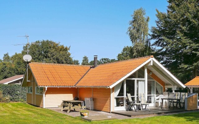 Captivating Holiday Home in Glesborg With Sauna