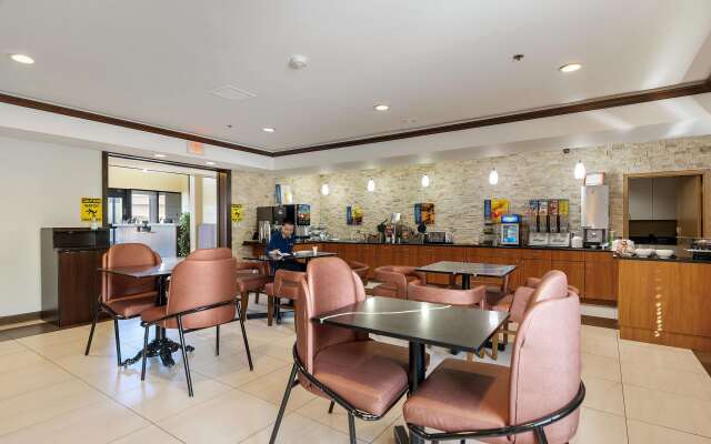 Best Western Oakbrook Inn