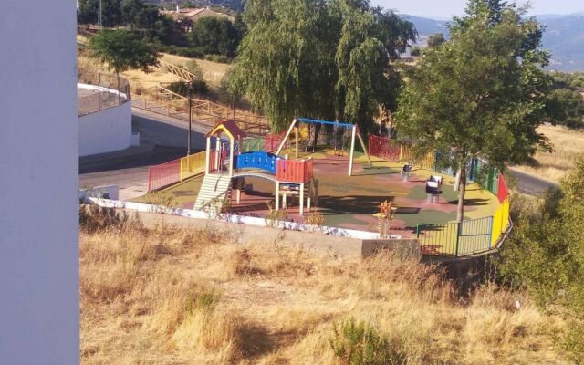 House with 4 Bedrooms in Benaocaz, with Furnished Terrace