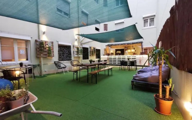 Castilho 63