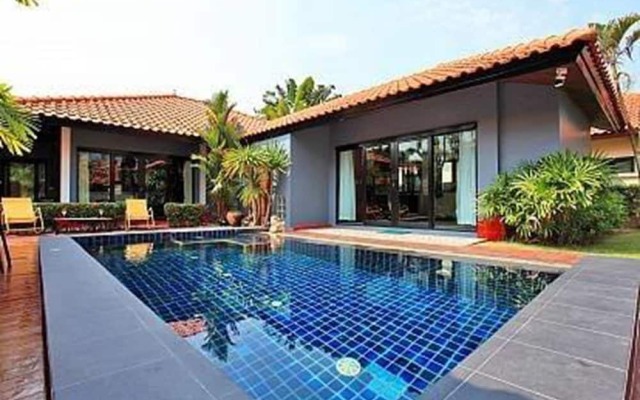 Baan Charlie Angel Pool Villa By Pinky