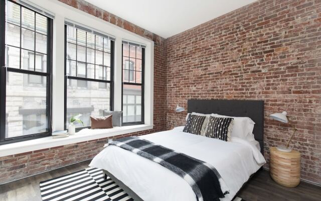 Sunny Downtown Crossing Suites by Sonder