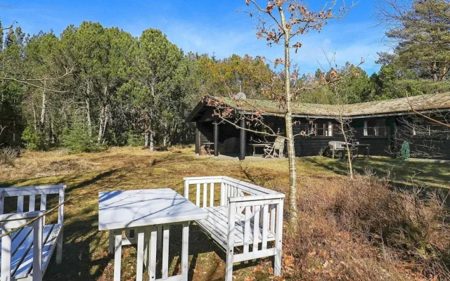 6 Person Holiday Home in Albaek