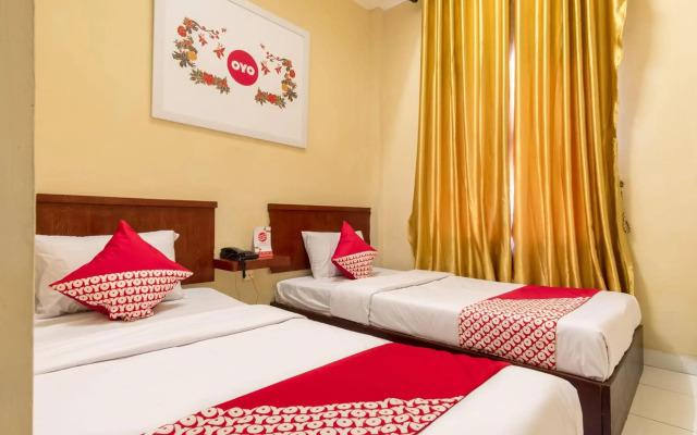 OYO 615 Residence Puri Hotel Syariah