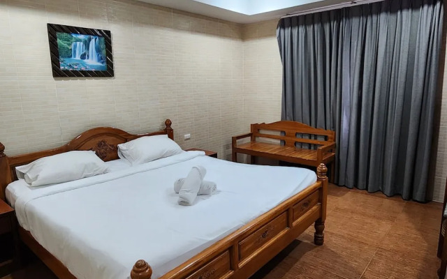 Patong Dynasty Royal Hotel