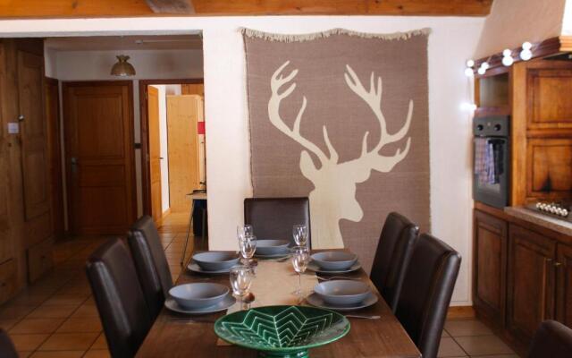 Chilly Powder - Hôtel au Coin du Feu