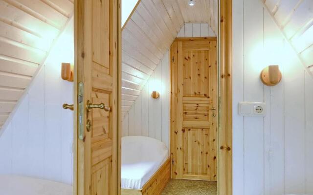 An der Steilküste Finnhütte 02