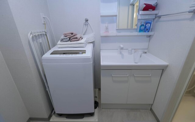 BLUE CROSS Nishikoen