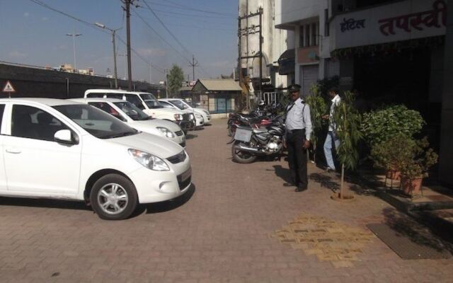 Hotel Rajshree Lodging