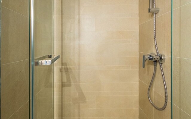 Nasma Holiday Homes - Azizi Riviera