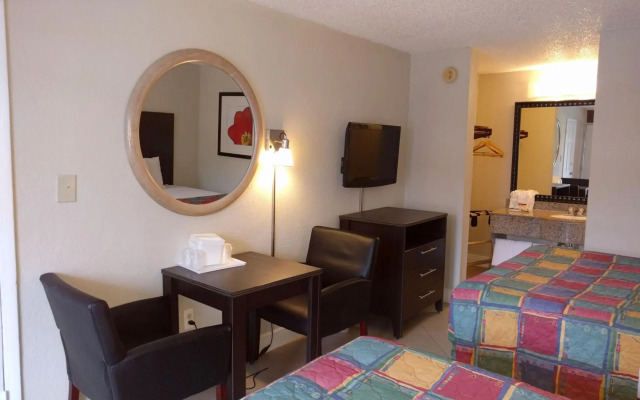 Red Carpet Inn Airport and Cruise Port Hotel Fort Lauderdale