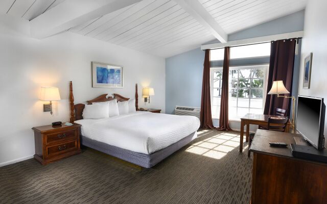 Le Petit Pali Laguna Beach