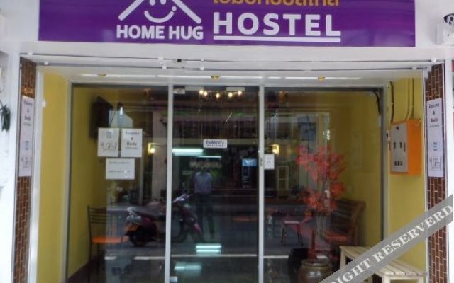Home Hug Hostel - Adults