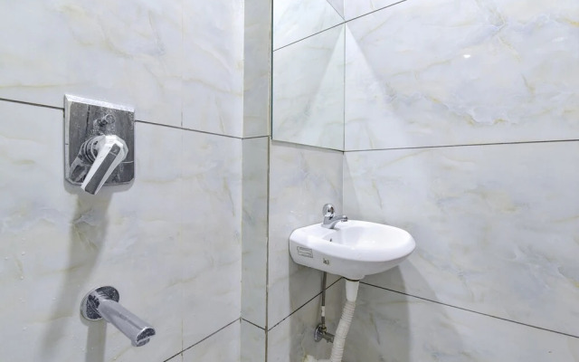 Fabhotel Shree Vrindavan