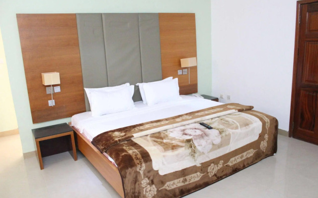 Prestige Suites
