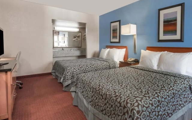 Days Inn & Suites Mesa