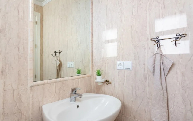 Apartment - 2 Bedrooms with Pool and WiFi - 107865