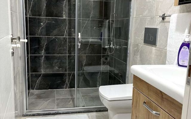 Tsira Suite