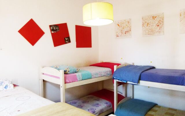 Cool Raul Hostel