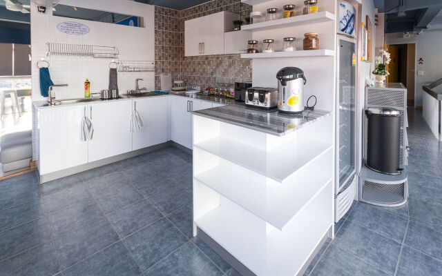 The Moon Hostel Hua Hin