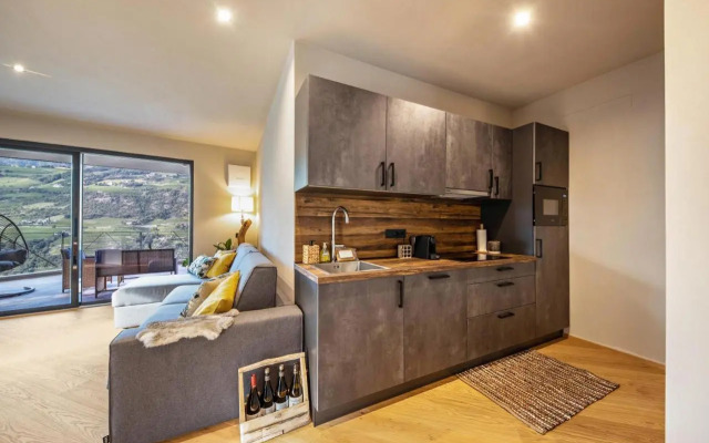 Apartment 16 cityview