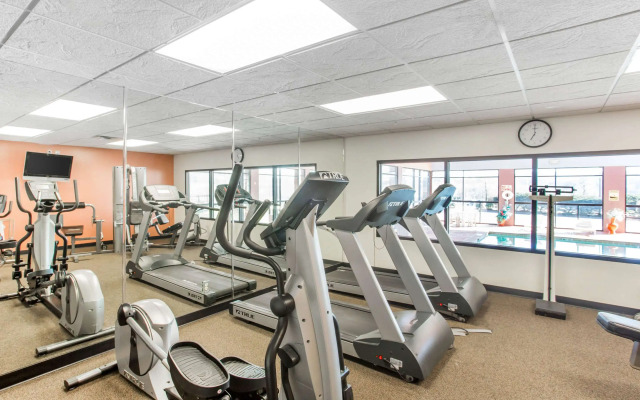 Comfort Inn Franklin Highway 96