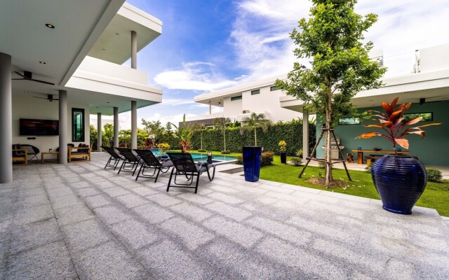Luxury 6 Bed Private Pool Villa - LLW